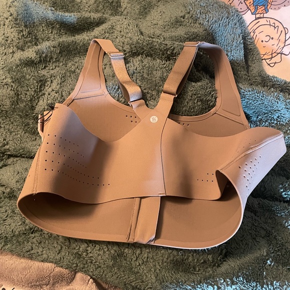Victoria's Secret Light Gray Zip-Front Sports Bra - Picture 6 of 8